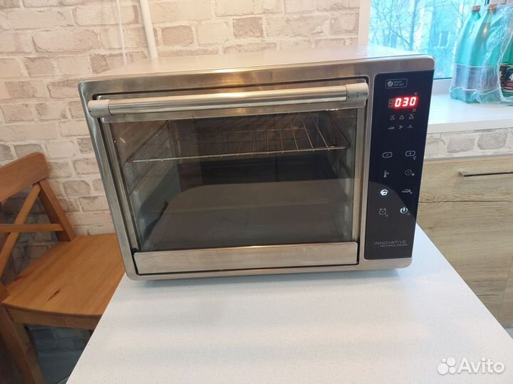 Умный духовой шкаф Redmond