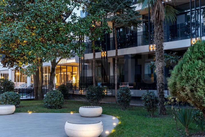 2-к. квартира, 140 м², 1/2 эт.