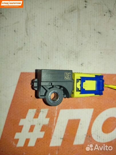 Датчик удара Hyundai Tucson 3 2017 95920B4000