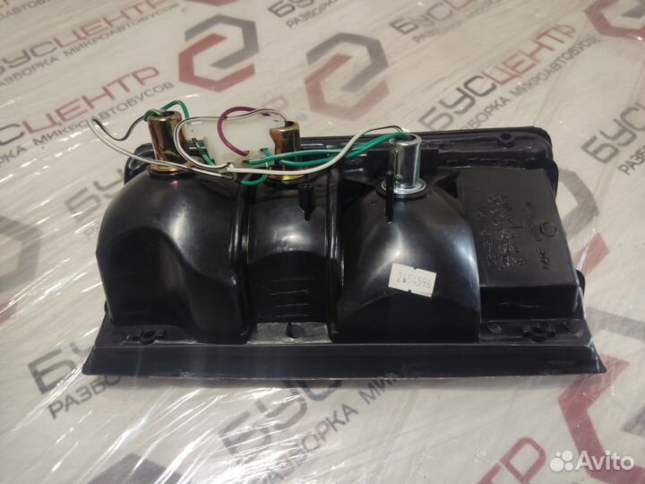 Фонарь левый Тойота hilux / 4runner (4WD)