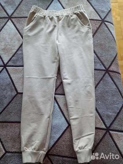 Спортивный костюм женский новый