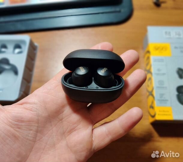 Беспроводные наушники. QCY arcbuds. Новые