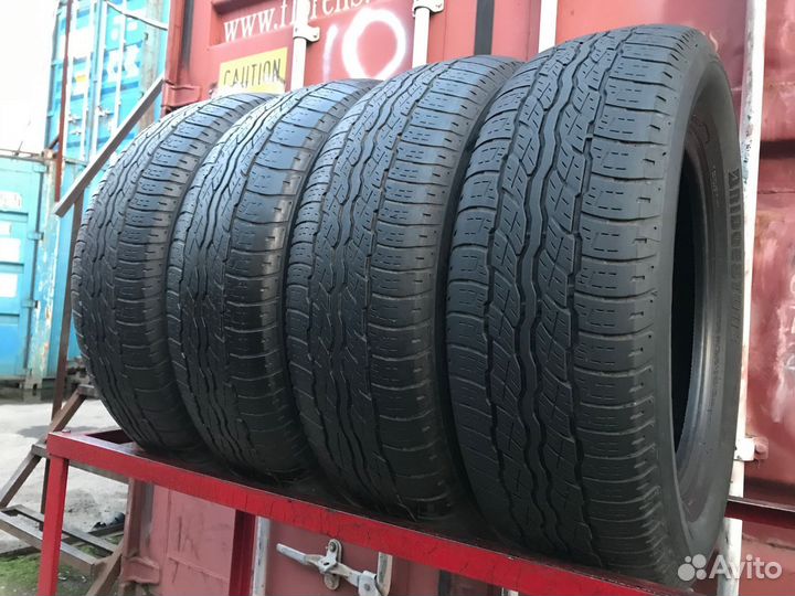Bridgestone Dueler H/T D687 225/65 R17 104H
