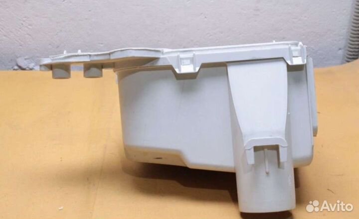 Бункер порошкоприемника Indesit C00118015 бу. 7800