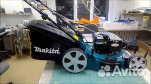 Газонокосилка бензиновая Makita PLM5600N