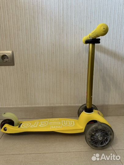 Mini Самокат Micro Deluxe LED светящиеся колеса