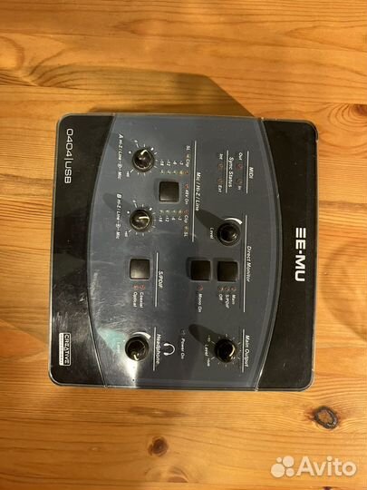 Звуковая карта E-MU 0404 USB