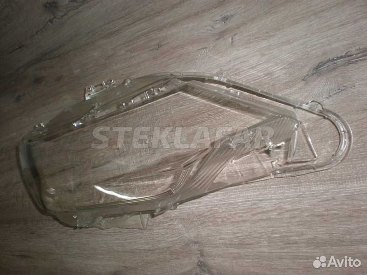 Стекло фары Toyota Camry 50 (2014-2018) рестайлин
