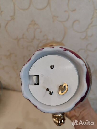 Чайный сервиз, декоративные тарелки, раздаточная т