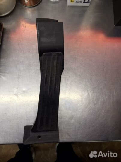 Педаль газа bmw e60 e61 e87 e90 МКПП