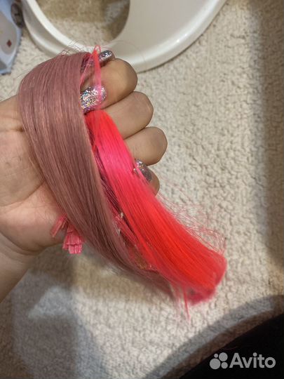 Волосы на капсулах