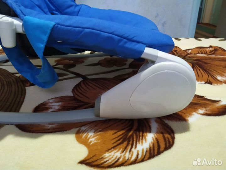 Детский шезлонг ChiccoHoopla