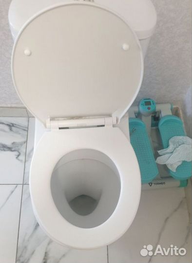 Унитаз новый