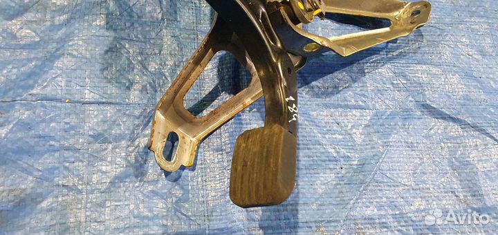 Педаль ручника grs182 grs184 Crown Athlete