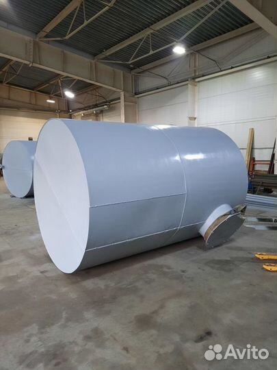 Емкость 10 кубов под воду и гсм Резервуар Цистерна