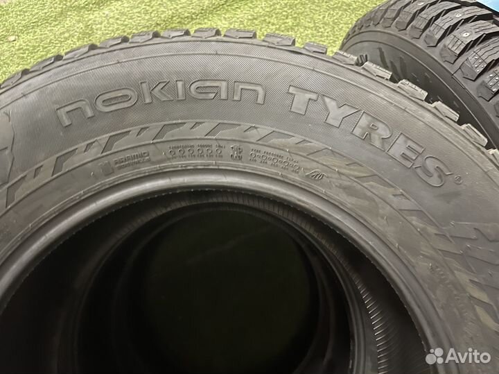 Nokian Tyres Hakkapeliitta 9 235/45 R18 98T