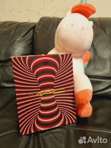 Коробка MAC косметика