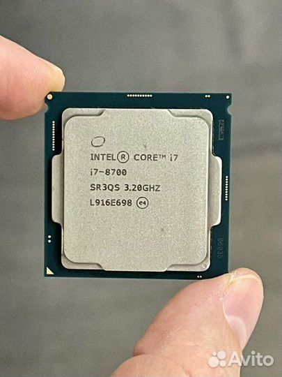 I7 8700