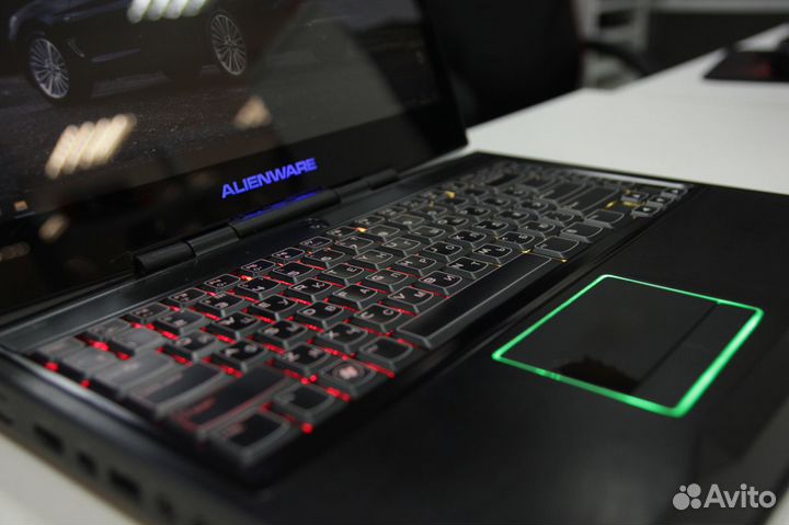 Ноутбук Dell Alienware (i7-2630QM/8Gb/SSD240/GT 55