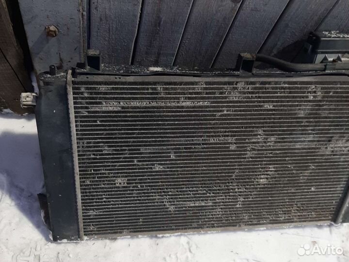 Радиатор тойота авенсис 2 2.0 T250 оригинал