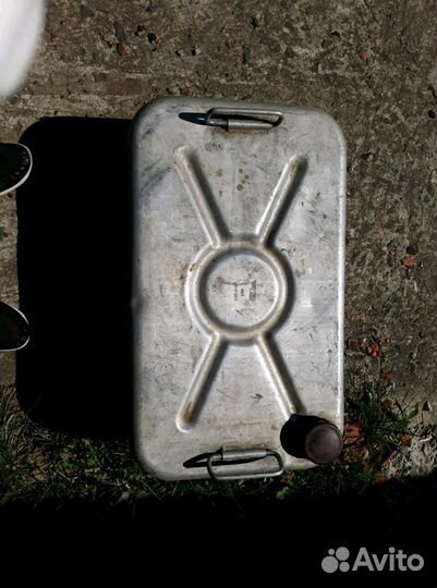 Канистра на 40л