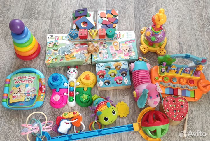 Детские игрушки пакетом для малышей