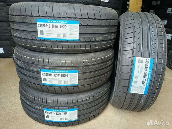 Triangle TH201 235/50 R19 104W