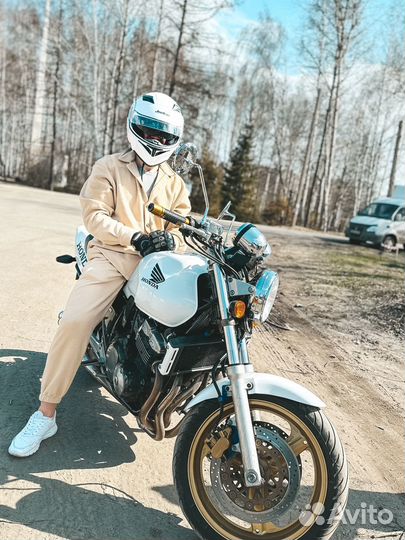 Honda cb400sf