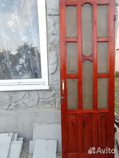Двери межкомнатные из массива бу