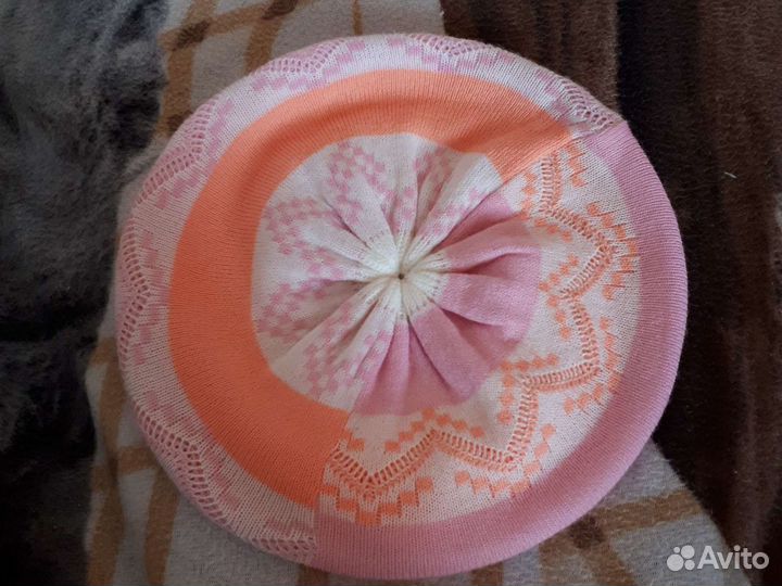 Шапка,берет для девочки