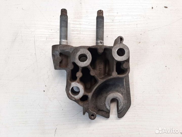 Кронштейн крепления двигателя 2.0 qxba Форд Мондео