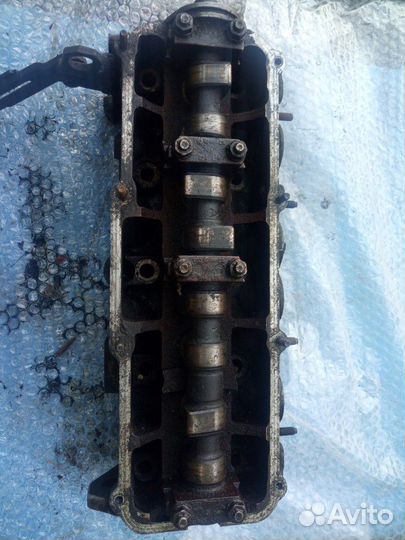 Головка блока цилиндров 044103373D