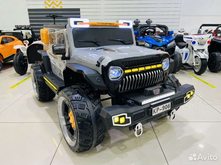 Детский электромобиль