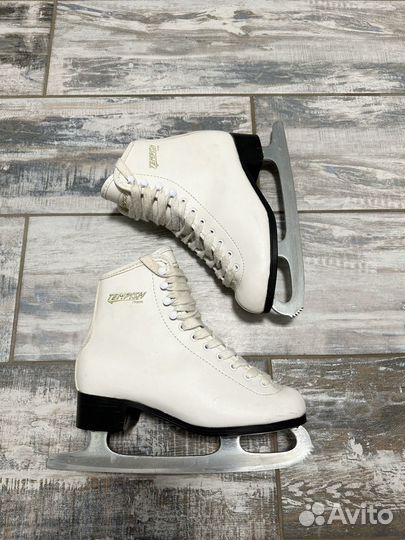 Коньки фигурные 36 Tempish dream