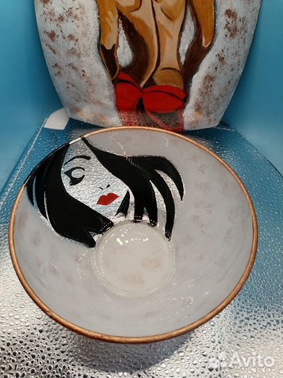 Столовый набор тарелок