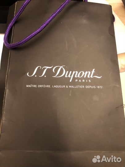 Продается шариковая ручка S.T. Dupont