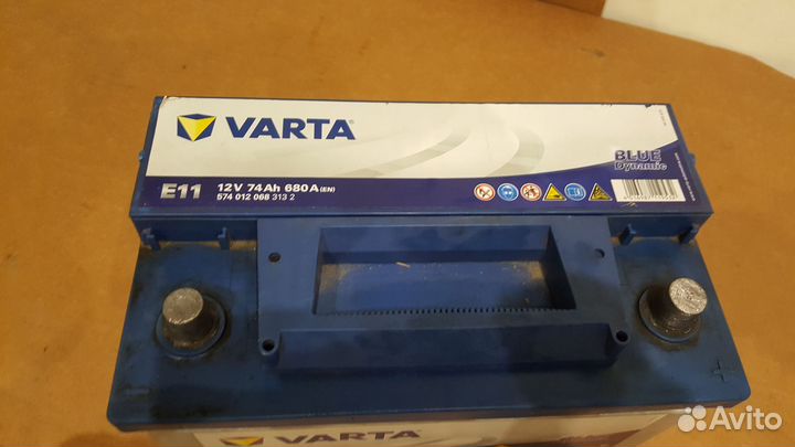 Аккумулятор б/у varta E11 12V, 74Аh, 680А