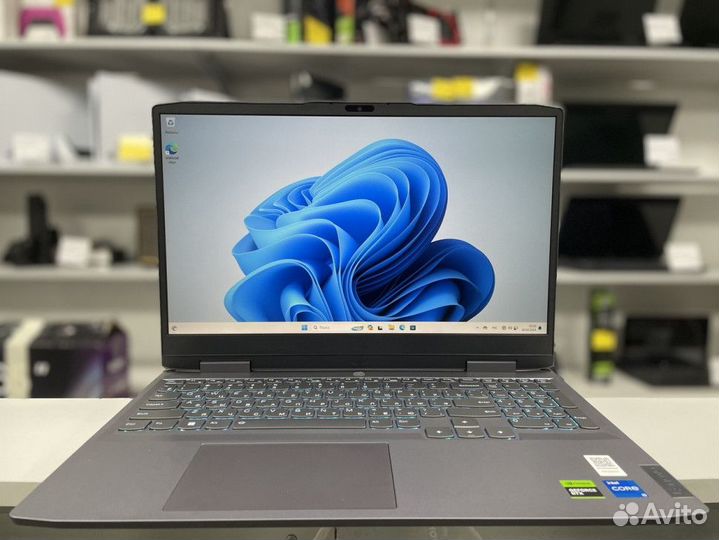 Новый. Ноутбук Lenovo LOQ 15IRH8 (82XV00S9RK)