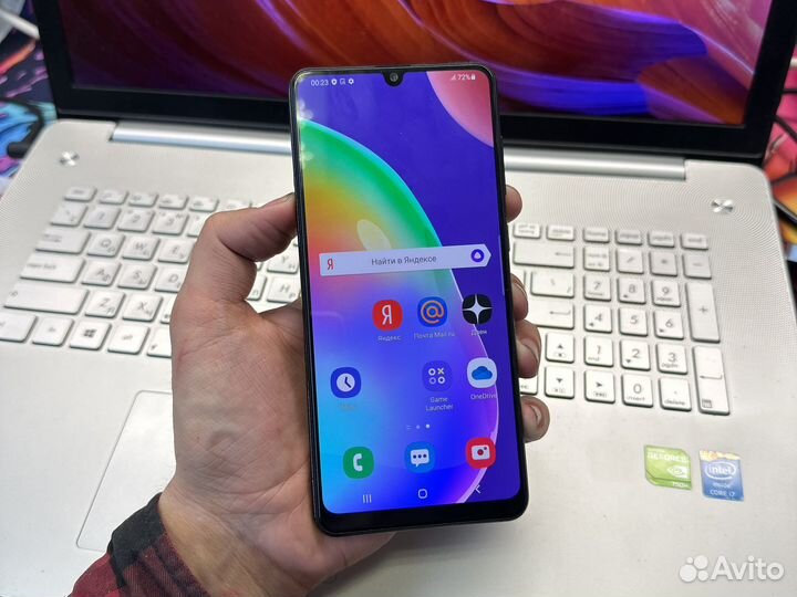 Телефон Samsung А31