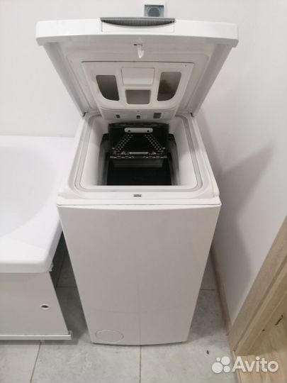 Стиральная машина с вертикальной загрузкой