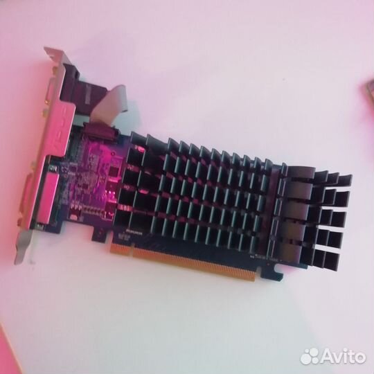 Nvidia geforce gt 210 silent (1gb)