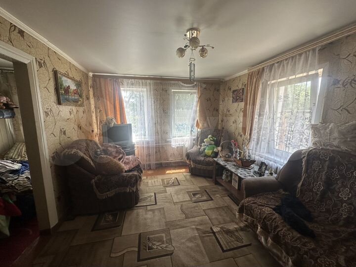 Дом 51 м² на участке 2 сот.