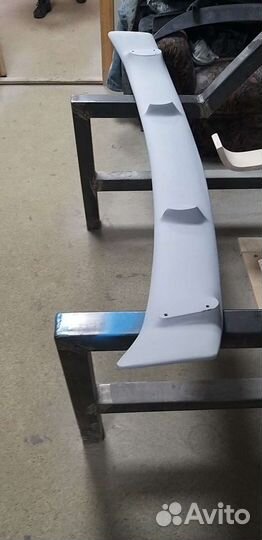 Спойлер на митцубиси лансер9