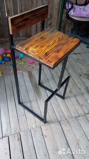 Барный стул