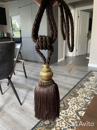 Прихваты для штор