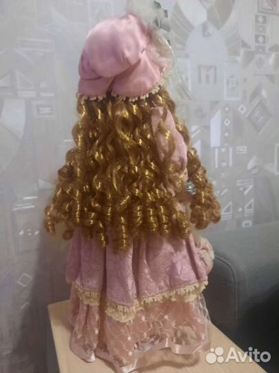 Кукла интерьерная и куклы прищепки