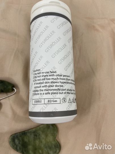 Массажный роллер и гуаша