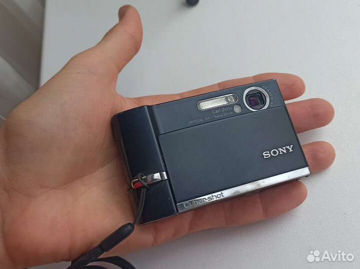 Sony Cyber-shot DSC-T50 Компактный фотоаппарат