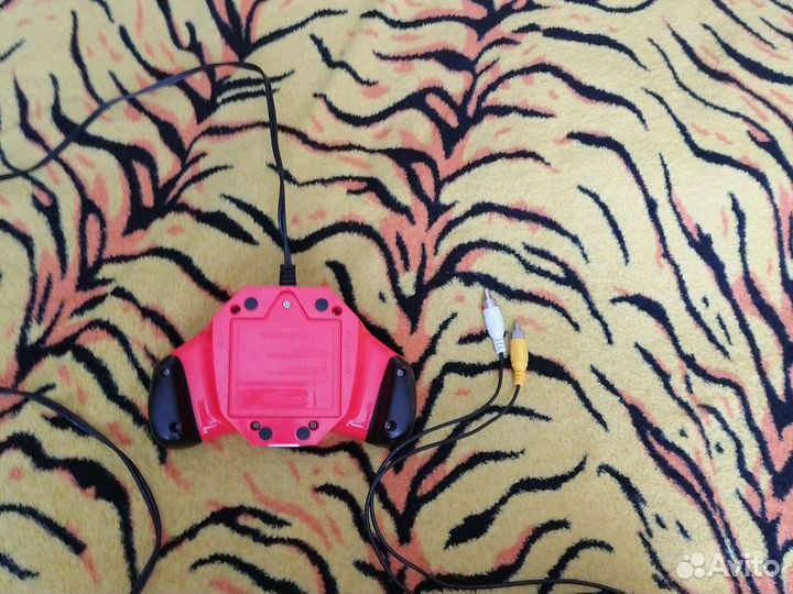 Мини игравая приставка