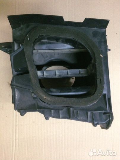 Корпус вентилятора печки Nissan Almera Classic B10